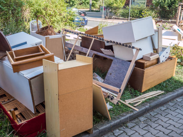 Best Garage Cleanout  in Springdale, PA